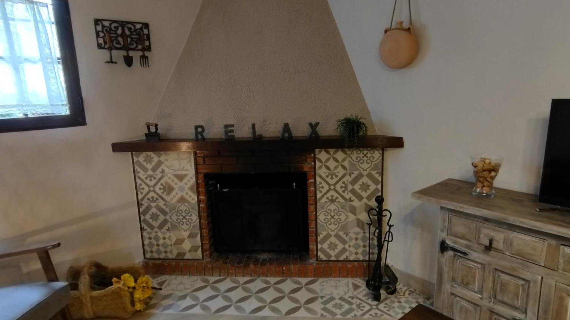 Casa La Liebrecilla Guest House Riogordo Ngoại thất bức ảnh